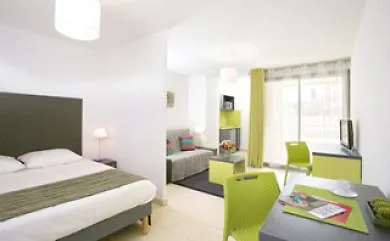 Hotel Park And